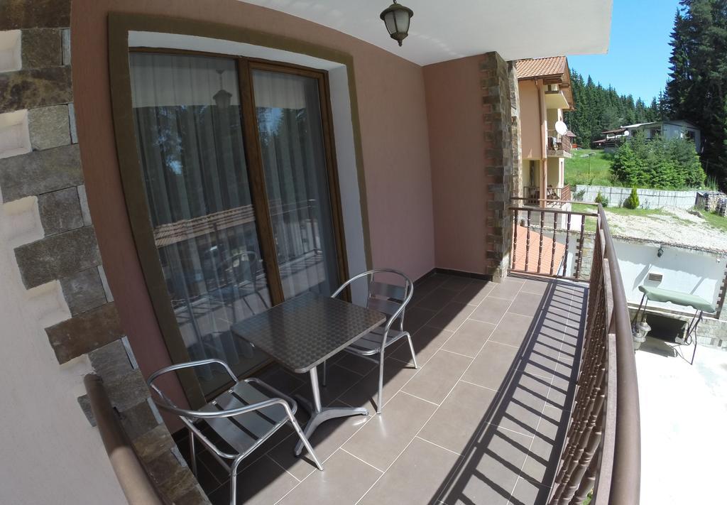 Ивелия Къща За Гости Dospat Exterior foto